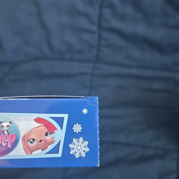 Littlest Pet Shop Holiday Pet Pairs - Picture 7 of 12